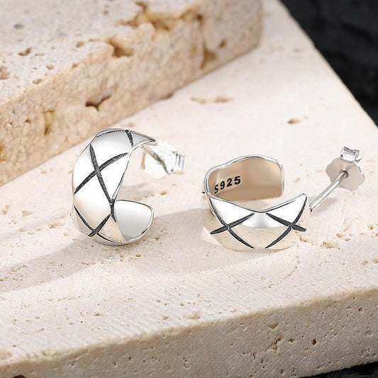 S925 Sterling Silver Vintage Diamond Textured Earrings - Earrings - S925 Sterling Silver Vintage Diamond Textured Earrings - Silver - by Hunny Life