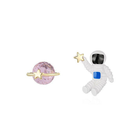 Creative Cute Planet Astronaut Earrings for Christmas 2023 | Creative Cute Planet Astronaut Earrings - undefined | Creative Cute Earrings, Cute Planet Astronaut Earrings, Planet Astronaut Earrings | From Hunny Life | hunnylife.com