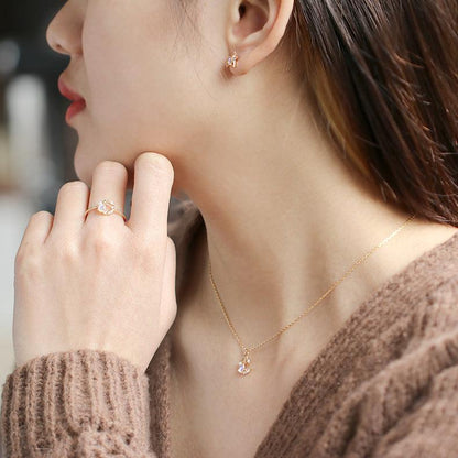 Female Ins Style Girly Collarbone Chain Necklace in 2023 | Female Ins Style Girly Collarbone Chain Necklace - undefined | creative cute necklace, cute necklace, Girly Collarbone Chain Necklace, Necklaces | From Hunny Life | hunnylife.com