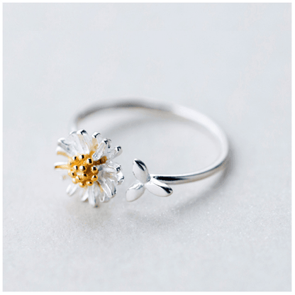 S925 Daisy small leaf ring in 2023 | S925 Daisy small leaf ring - undefined | rings, S925 Daisy small leaf ring | From Hunny Life | hunnylife.com