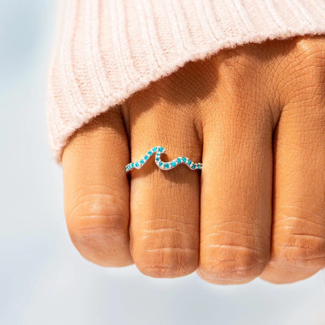S925 Sterling Silver Water Wave Ring Women's Light Luxury for Christmas 2023 | S925 Sterling Silver Water Wave Ring Women's Light Luxury - undefined | rings, Simple Cute Minimalist Crystal Rings, Water Wave Ring | From Hunny Life | hunnylife.com