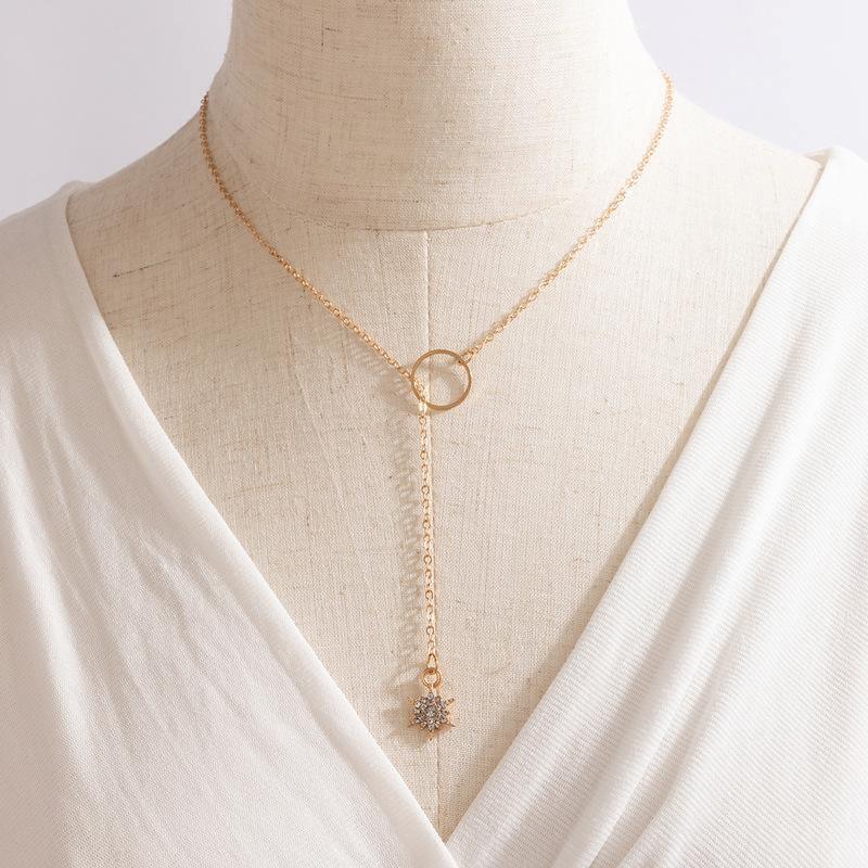 Simple Ins Style Small Circle Necklace for Christmas 2023 | Simple Ins Style Small Circle Necklace - undefined | other necklace | From Hunny Life | hunnylife.com